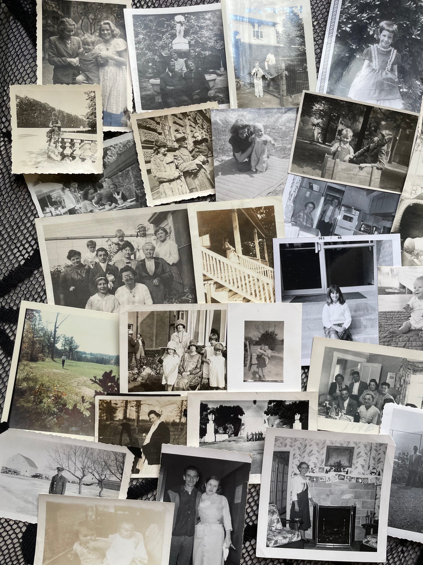 Vintage & Antique Photos - People Mystery Pack